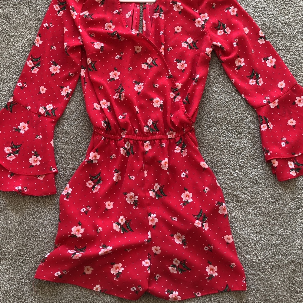 Romper - Picture 2 of 2
